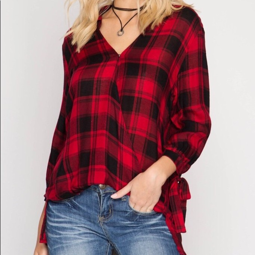 Sarah Plaid Top
